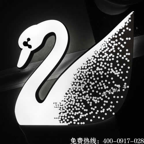 亞克力發(fā)光字制作